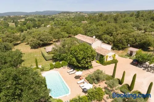 Les Beaumettes, villa provençale à deux pas de Gordes - Image 1