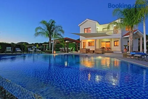 Golden Valley Villa - Image 1