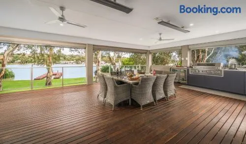 17 Khartoum Road, Bolto Reserve - Image 1
