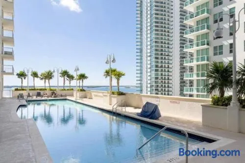 Lovely condo with city & ocean views. Sleep up to 6 people! - Image 1