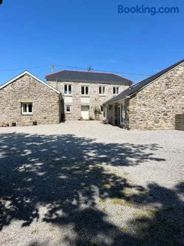 Cornish Billys Barn - Image 1
