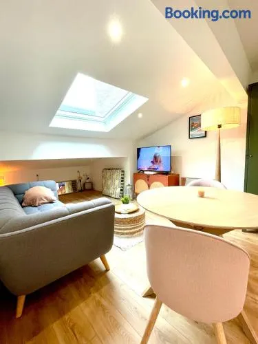 Baby Loft sous les Toits - Image 1