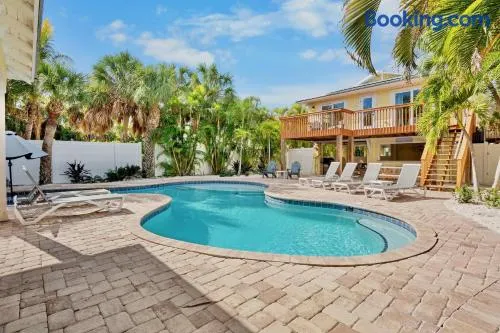 Cabana Breeze - Image 1