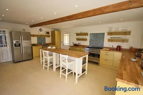 New House Wrexham sleeps 4 - Image 1