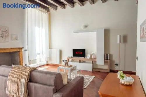 Elegante Bilocale con balcone - Centro Storico - Image 1