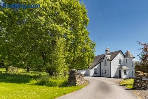 Loch Tay, Estate House with Panoramic Vistas - Image 1