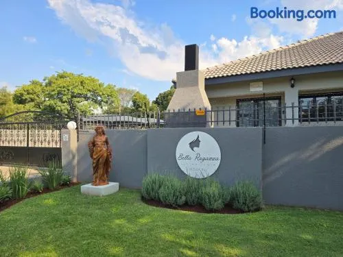 Bella Ragazza Accommodation - Image 1