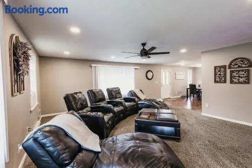 Indoor Hot-Tub! Spacious & Updated MQT Township Home! - Image 1