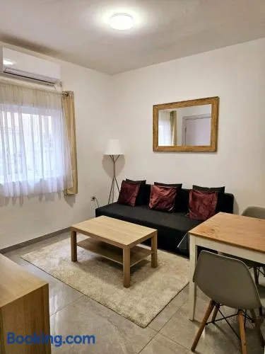 Cosy 2 rooms Flat fully equipped Bat Yam City Center 5 min to beach near Tel Aviv - Image 1