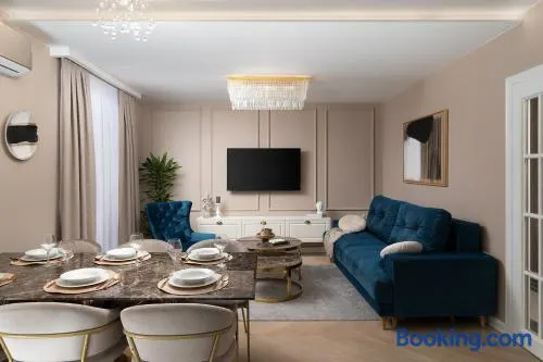 Via Flavia Luxury Accommodation with FREE private parking - Image 1