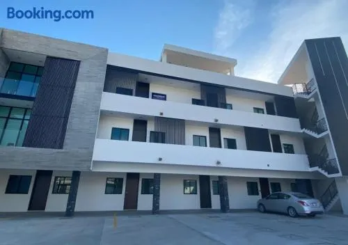 Departamento en Zona Dorada - Image 1