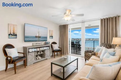 Free Boat Slip - Waterfront Condo - Key West Pool - Image 1