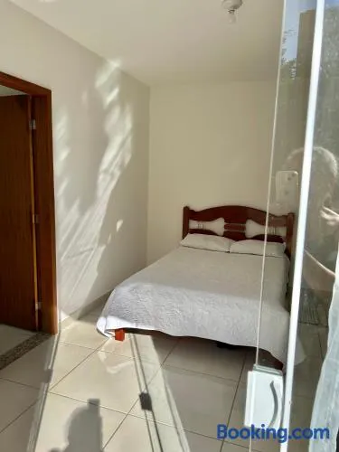Apto inteiro, novo,2 quartos, silencioso - Image 1