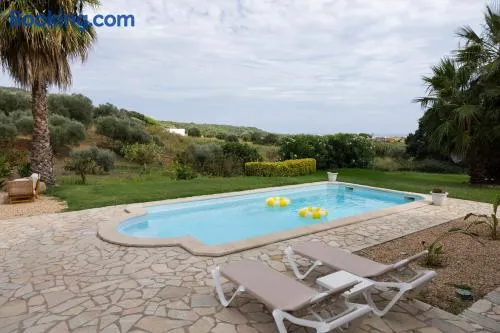 Voll ausgestattete weiträumige Villa mit Terrasse, Pool und Grill | Strandblick - Image 1