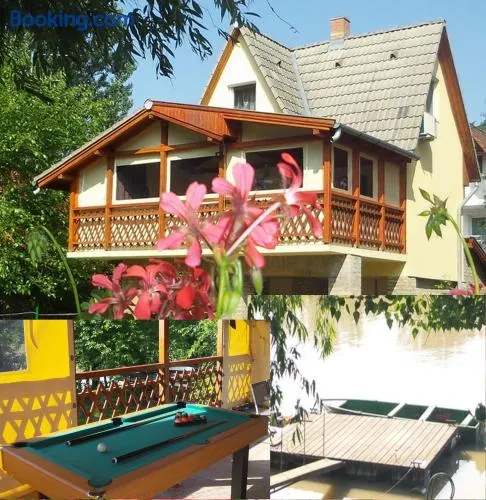 Tiszavirág Vendégház - Image 1