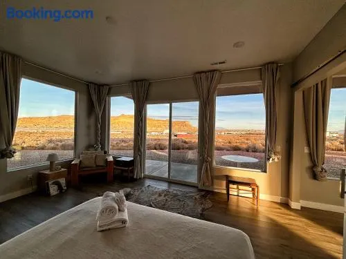 Canyon Oasis suite with Grand Mesa view - Image 1