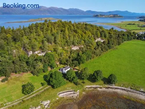 Cliff Cottage - Image 1