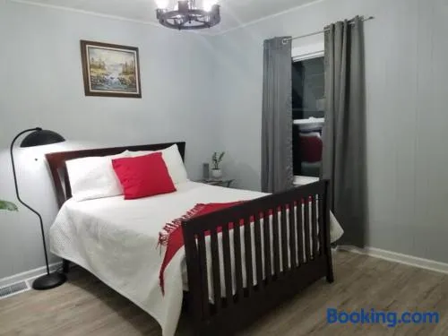 Dana Guest House - Image 1