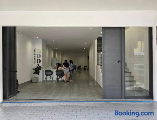 Triple D Hotel - Image 1
