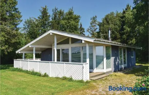 Three-Bedroom Holiday Home In Humble - Image 1