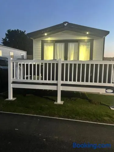 Willerby lamberhurst - Image 1