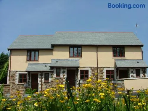 Rose Cottage - Image 1