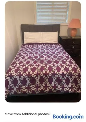 Delta Guest House Merritt - Image 1