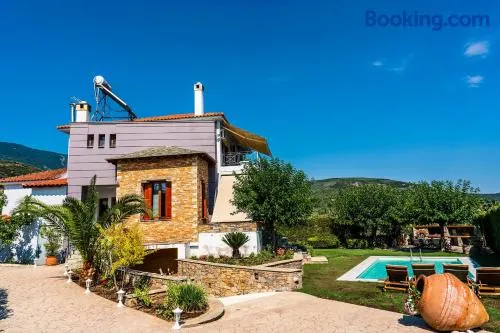 Chariklia's House with private pool - Image 1