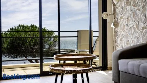 BRISE MARINE APPARTEMENT 4 Pers FACE MER CONCARNEAU - Image 1
