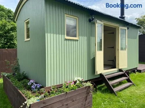 Willow Shepherd Hut - Image 1