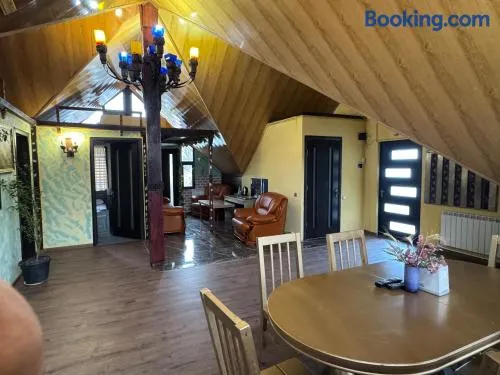 Paxlava Dilijan Guesthouse & Restaurant - Image 1