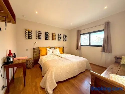 La Chambre aux Bouteilles - Domaine GUETH - Vins d'Alsace et oenotourisme - Image 1