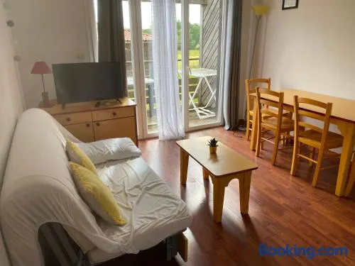 Maisonnette avec terrasse village vacances, Draps en option - Image 1