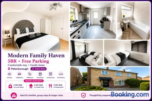 Modern Family Haven 5BR Free Parking - Image 1