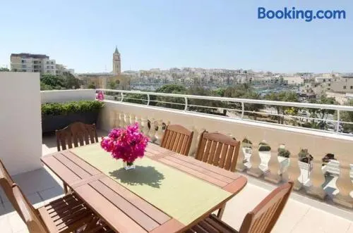 Horizon View Penthouse - Image 1