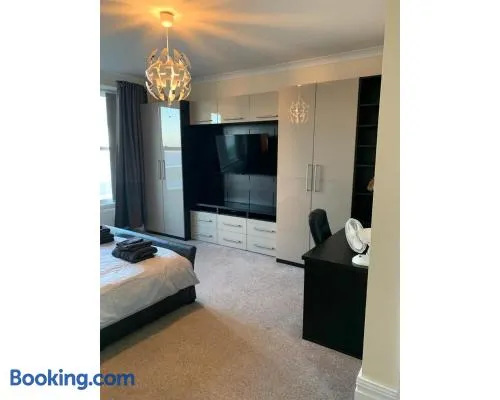 Marley Mansions Apartment - Egremont Promenade - 42 - Image 1