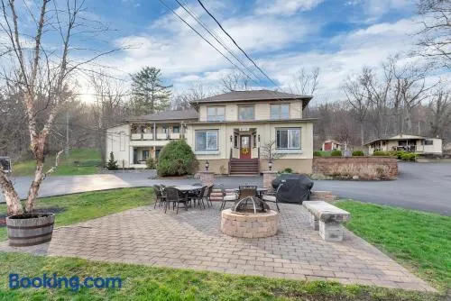 Keuka Cove Inn - Image 1