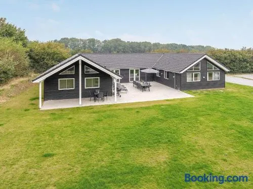 Luxury Beach House for 20 - Image 1