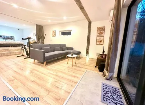 Loft face à la Seine - 7min Gare - Image 1