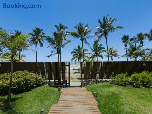 Apartamento pé na areia em Ilhéus - Image 1