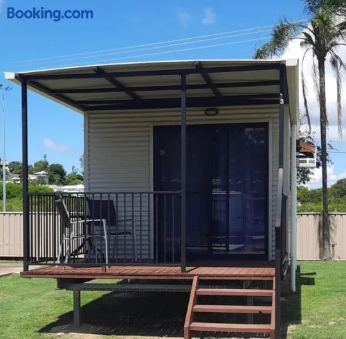 Blue Dolphin Caravan Park Yeppoon - Image 1
