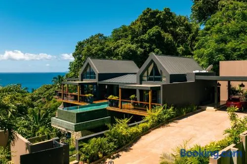 Maison Gaia Seychelles, unobstructed views over the ocean and into the sunset - Image 1