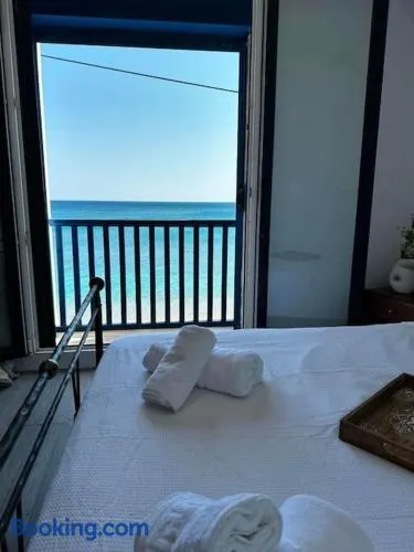 Μεζονέτα - Παραλία Αγία Φωτεινή - Image 1