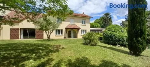 La Vie Autrement - Maison à la campagne - Image 1