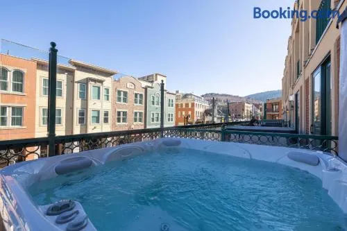 Ski in Ski out Main Street Balcony Hot Tub - Image 1