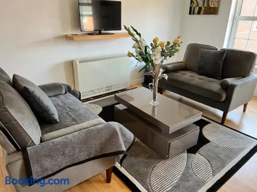 Chic Apartment - Image 1