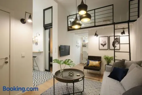 Moderno y reformado apartamento al lado del Museo - Image 1