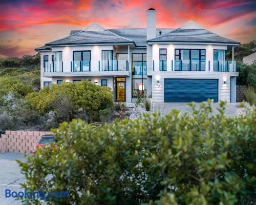 97 Divot Drive, Pinnacle Point Golf & Beach Estate - Image 1