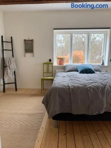 Fiskarhuset seaside cottage 6 pax - Image 1