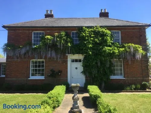 Waldegrave farm - Image 1